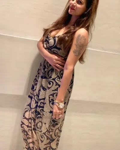Tiswadi Escort